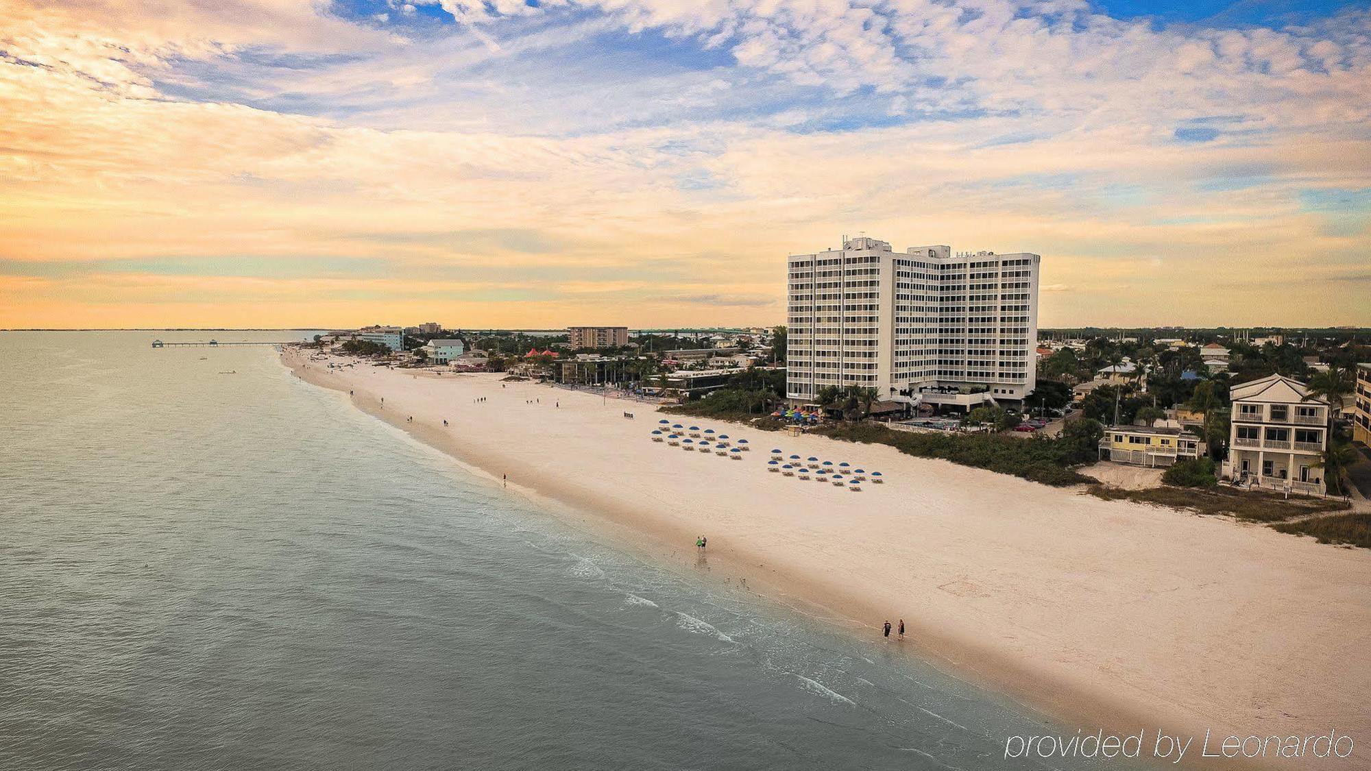 Diamond Head Beach Resort Fort Myers Beach Exterior photo